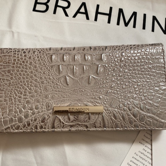 Brahmin Large Duxbury Satchel with matching bifold wallet - Picture 7 of 14